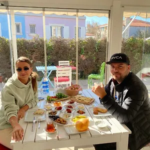 https://alacati-lucky-angel-hotel.aegeanhotels.net
